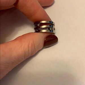 Sterling silver open pattern ring